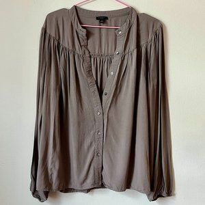 Ann Taylor Gray Button Down Blouse